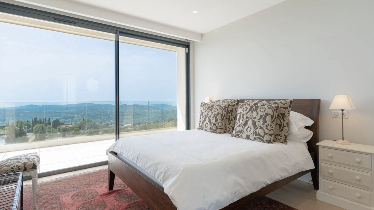 Photo of Bedroom in Chateauneuf-Grasse