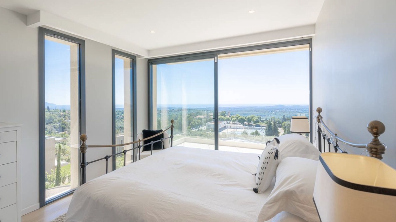 Photo of Bedroom in Chateauneuf-Grasse