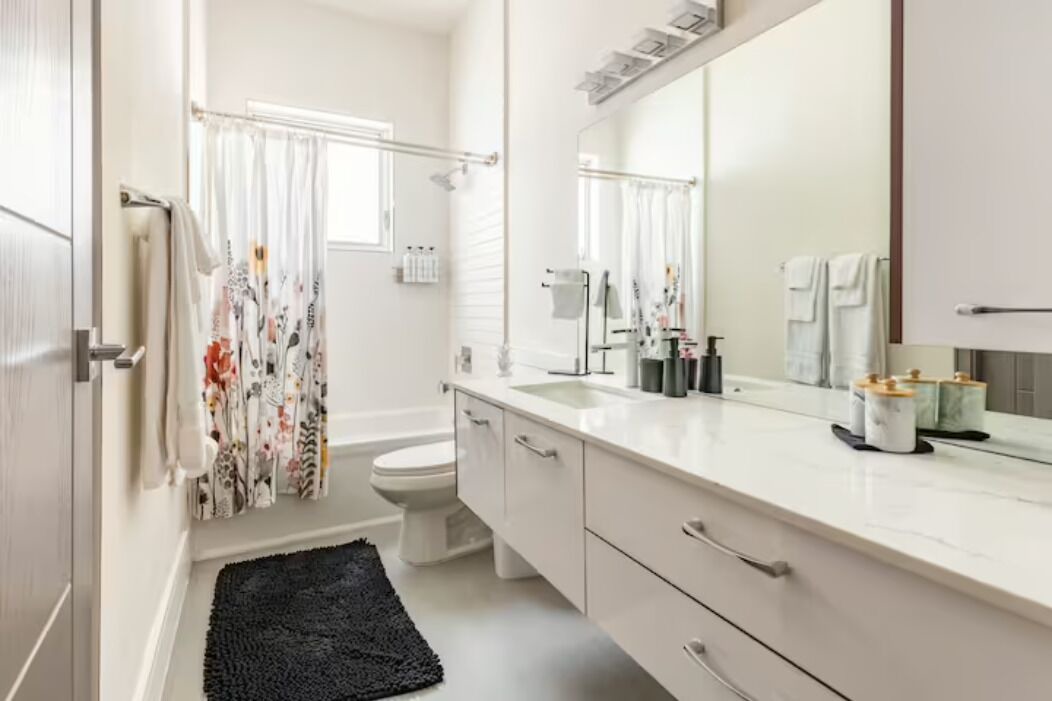 Photo of Bathroom in Southwest Coconut Grove