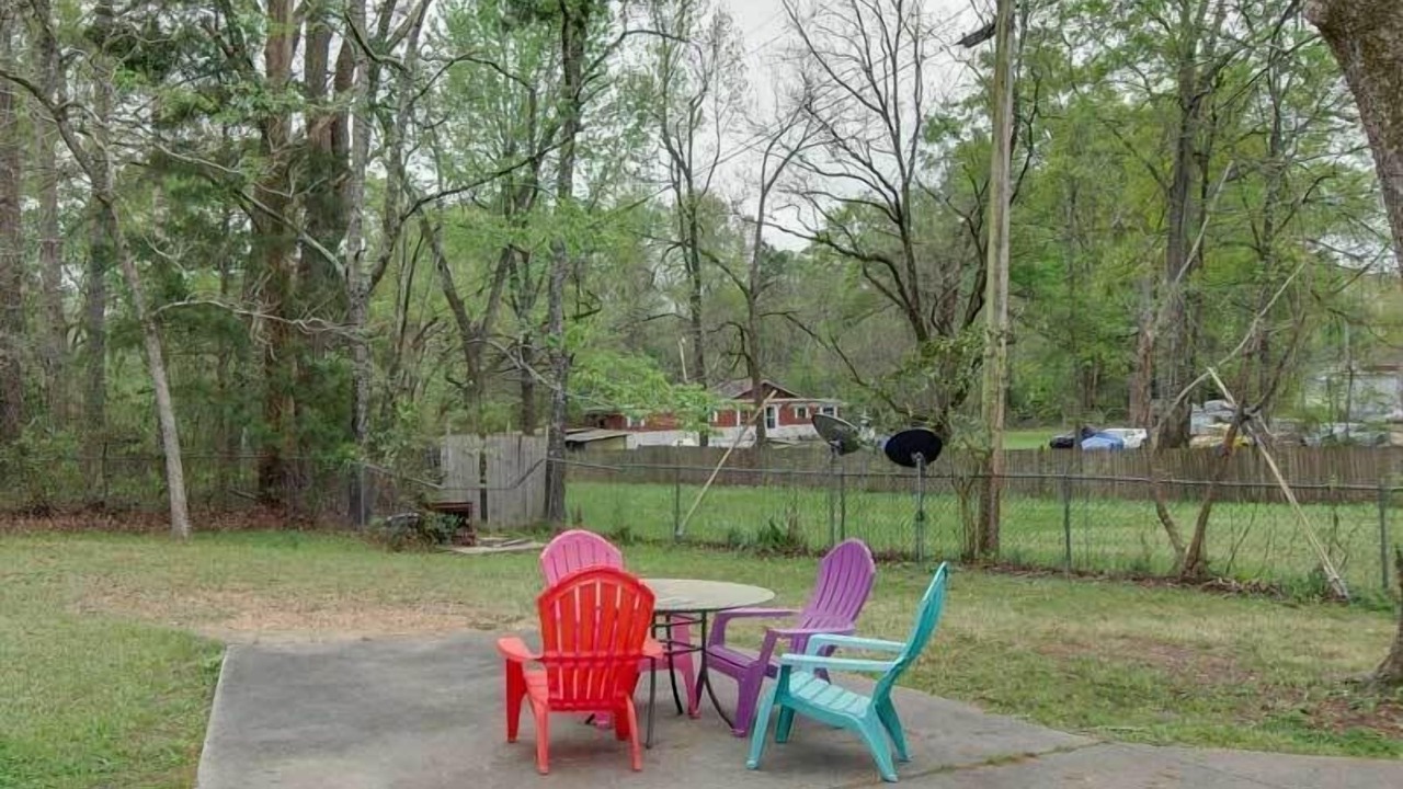 Photo of Outdoor in Hazlehurst