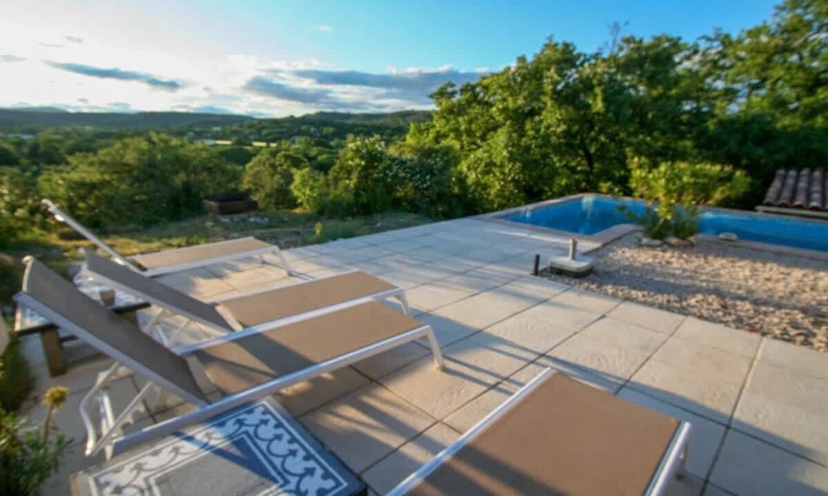 Photo of Others in Belvezet