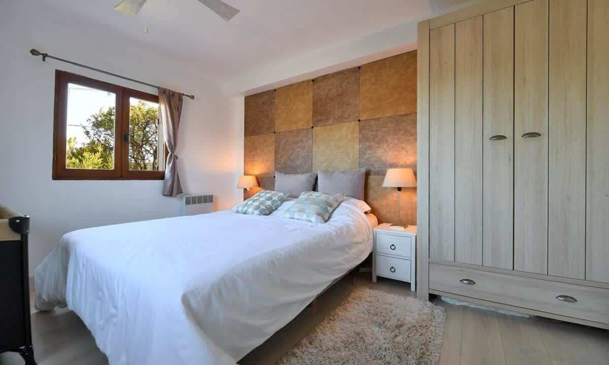 Photo of Others in Belvezet