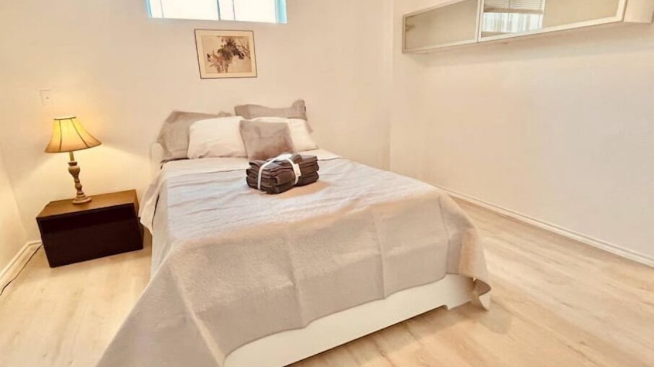 Photo of Bedroom in Richmond Hill