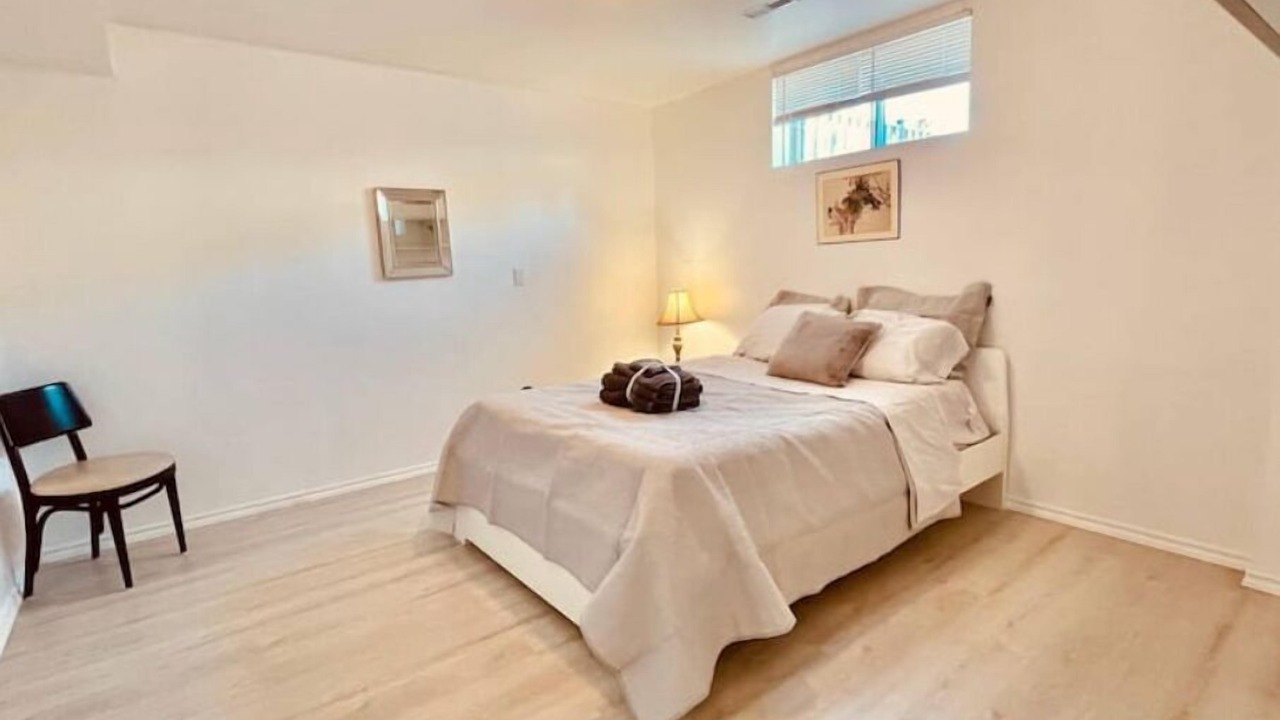 Photo of Bedroom in Richmond Hill