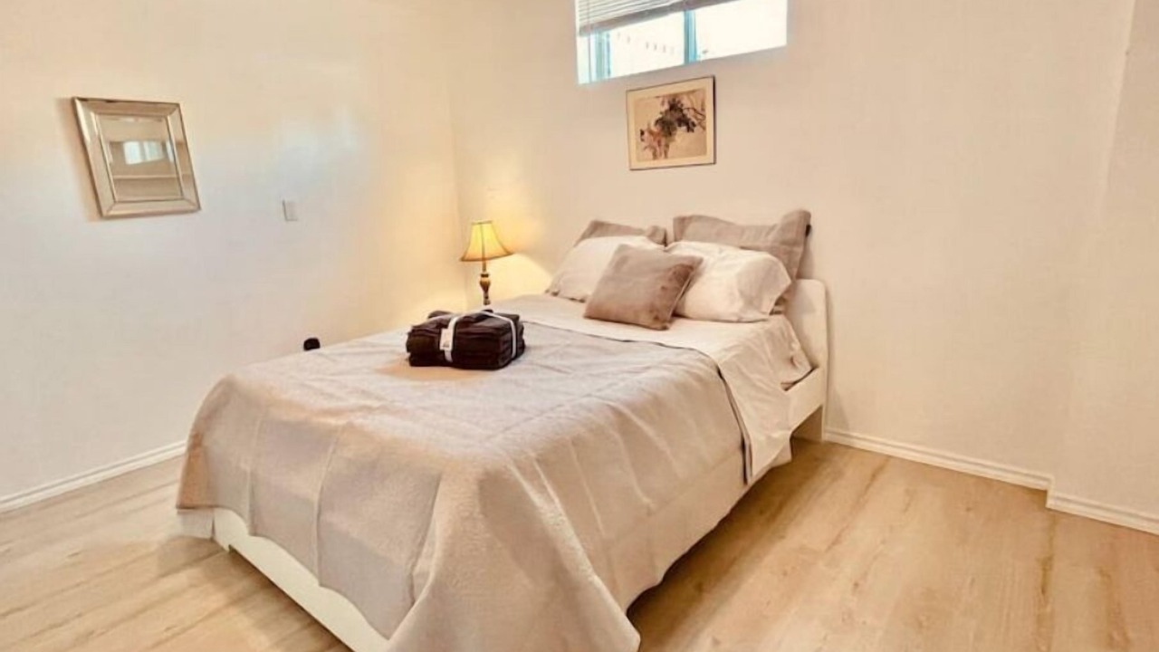 Photo of Bedroom in Richmond Hill