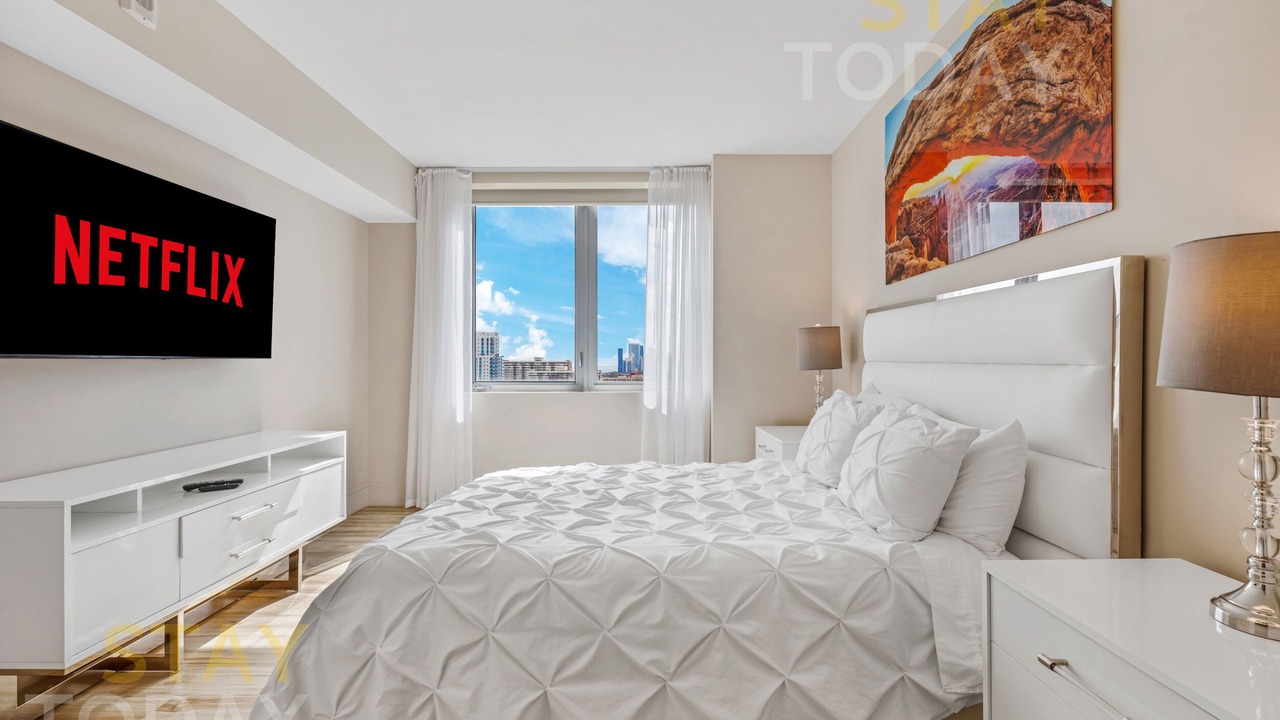 Photo of Bedroom in Hallandale Beach