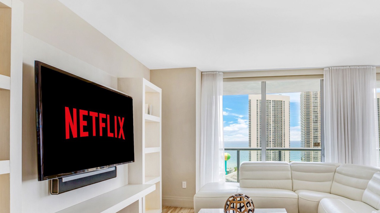 Photo of Livingroom in Hallandale Beach