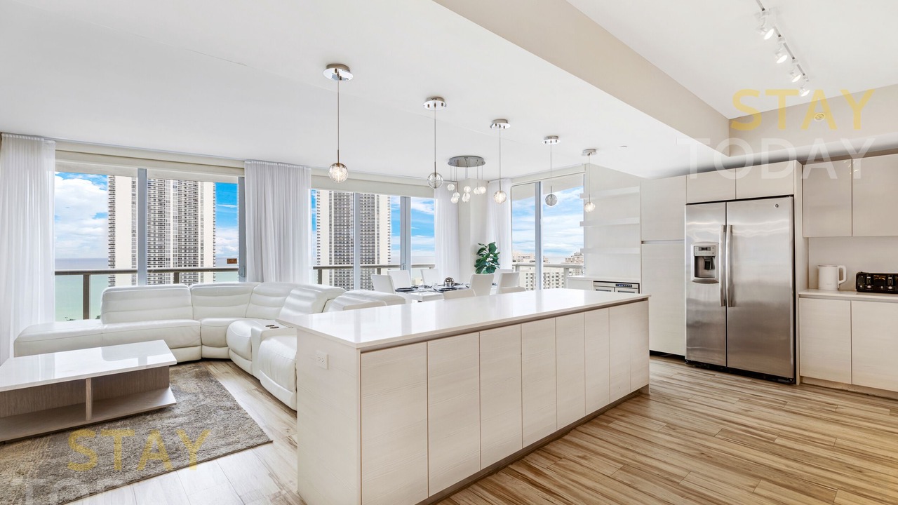 Photo of Others in Hallandale Beach