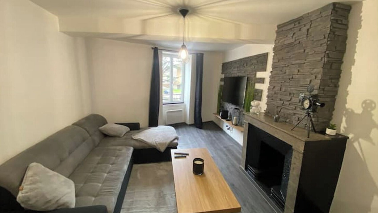 Photo of Livingroom in Bourgoin-Jallieu