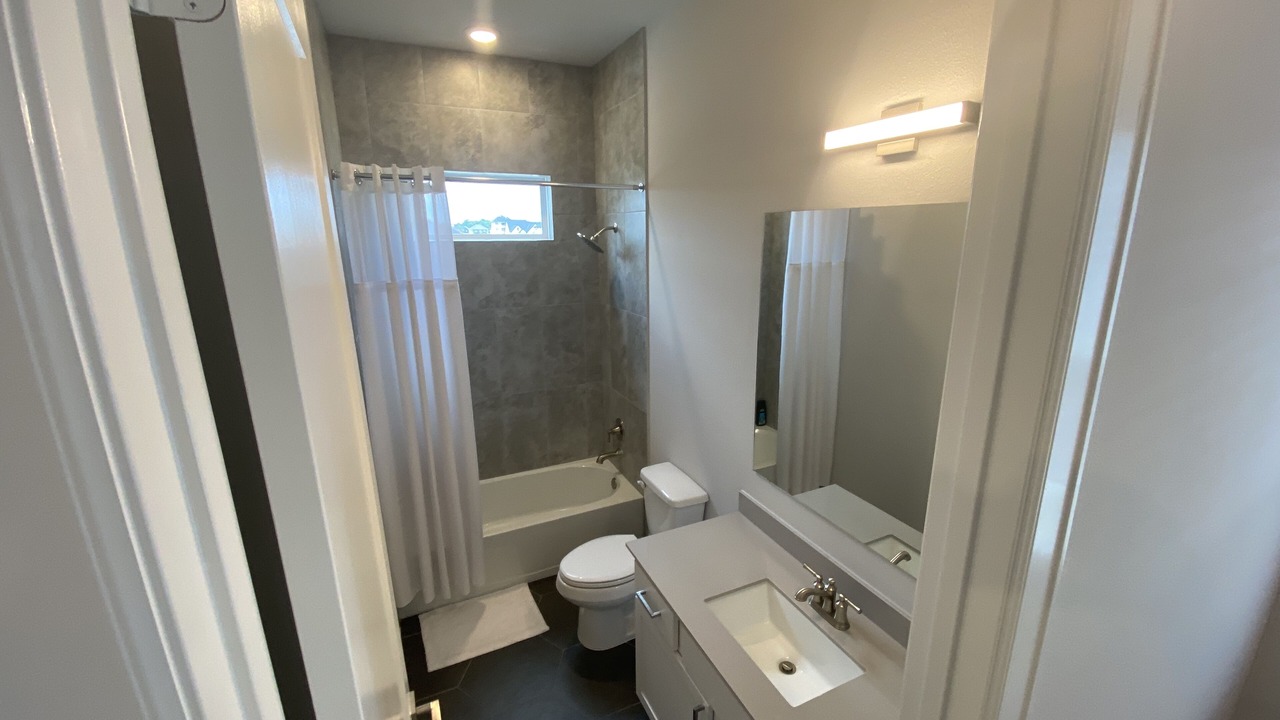 Photo of Bathroom in French Quarter