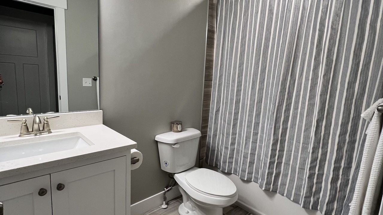 Photo of Bathroom in Springville