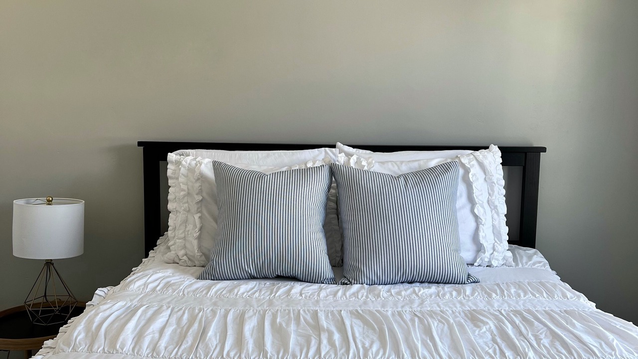 Photo of Bedroom in Springville