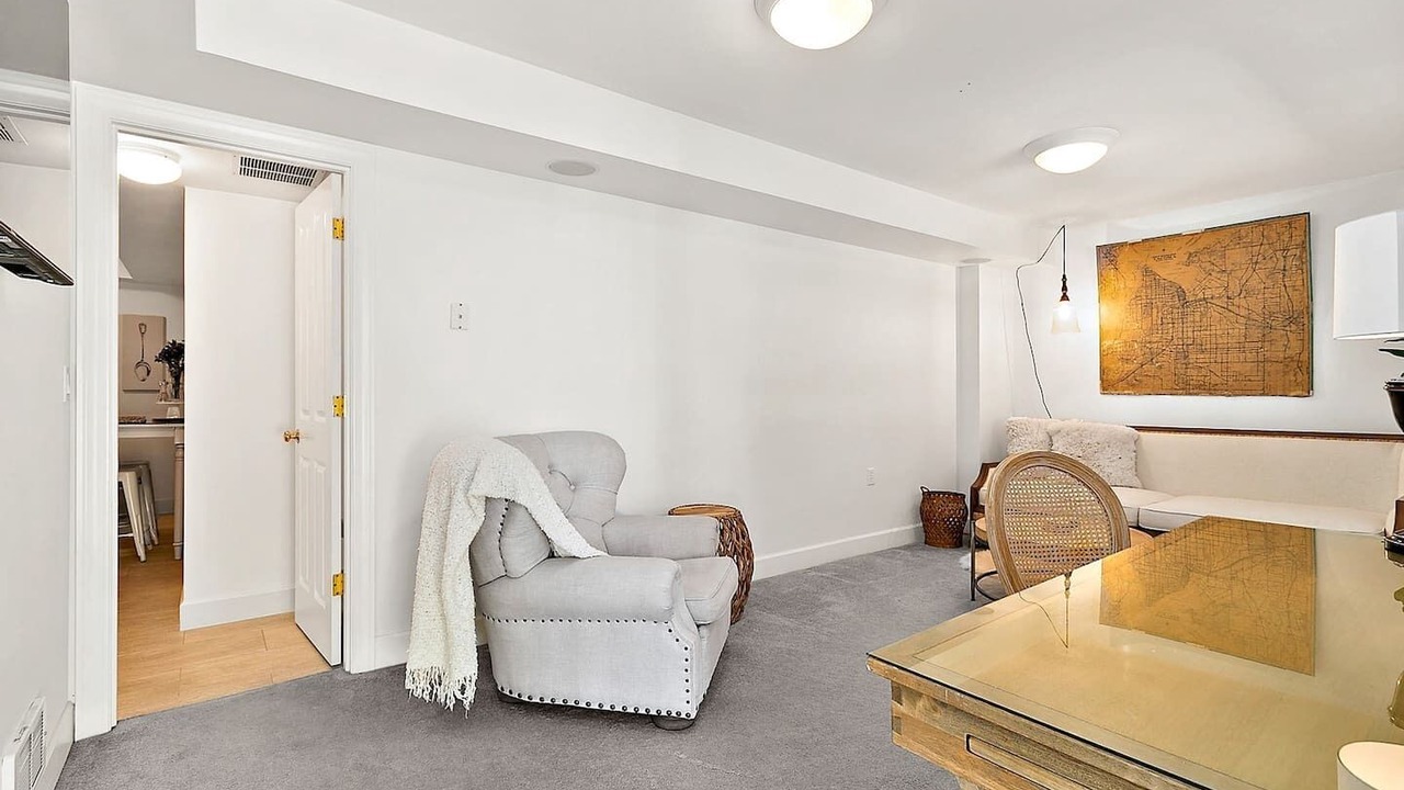 Photo of Livingroom in Old Town