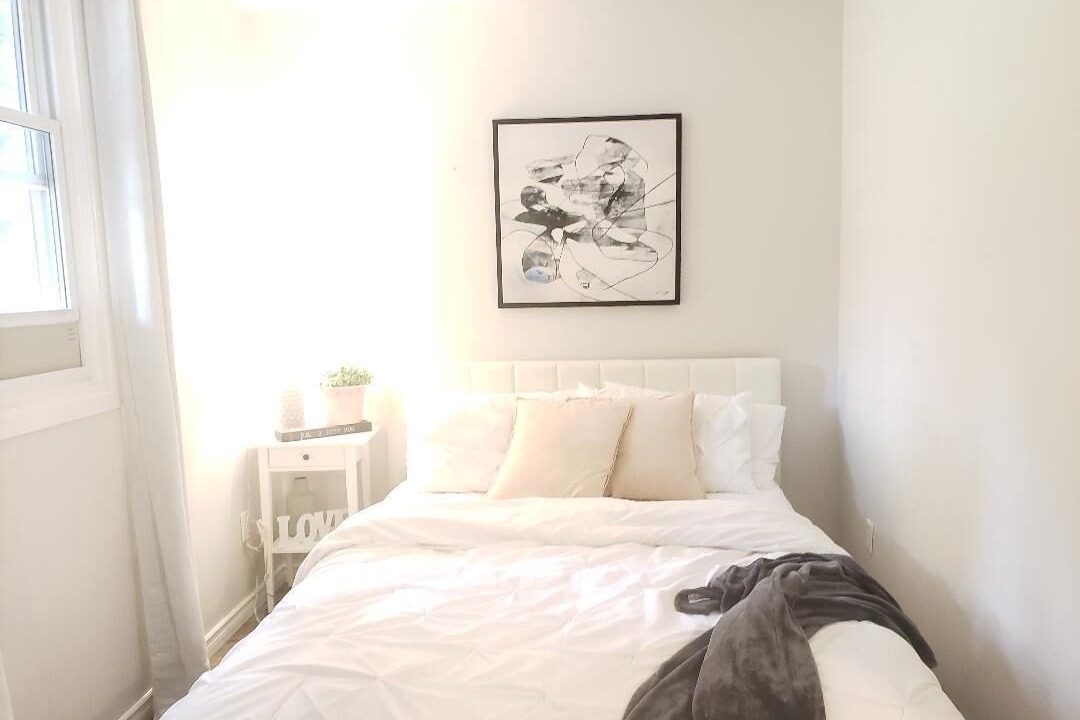 Photo of Bedroom in Lambton Shores