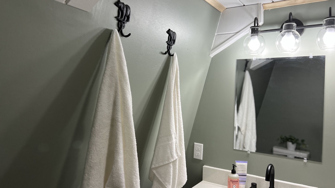 Photo of Bathroom in Crellin