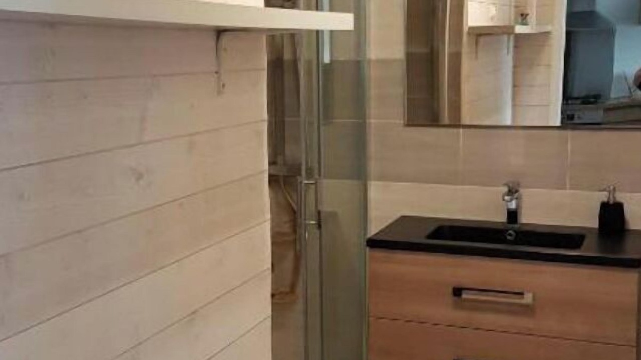 Photo of Bathroom in Cuxac-dʼAude