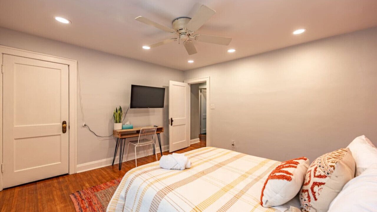 Photo of Bedroom in Italian Village