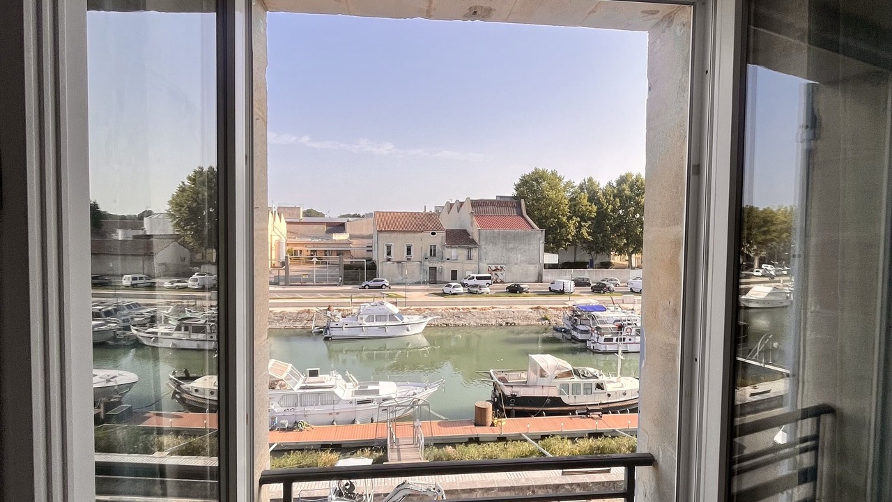 Photo of Others in Beaucaire