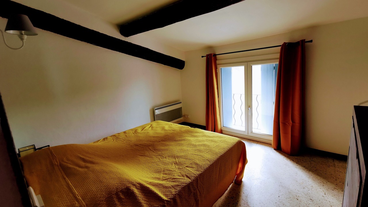 Photo of Bedroom in Meynes