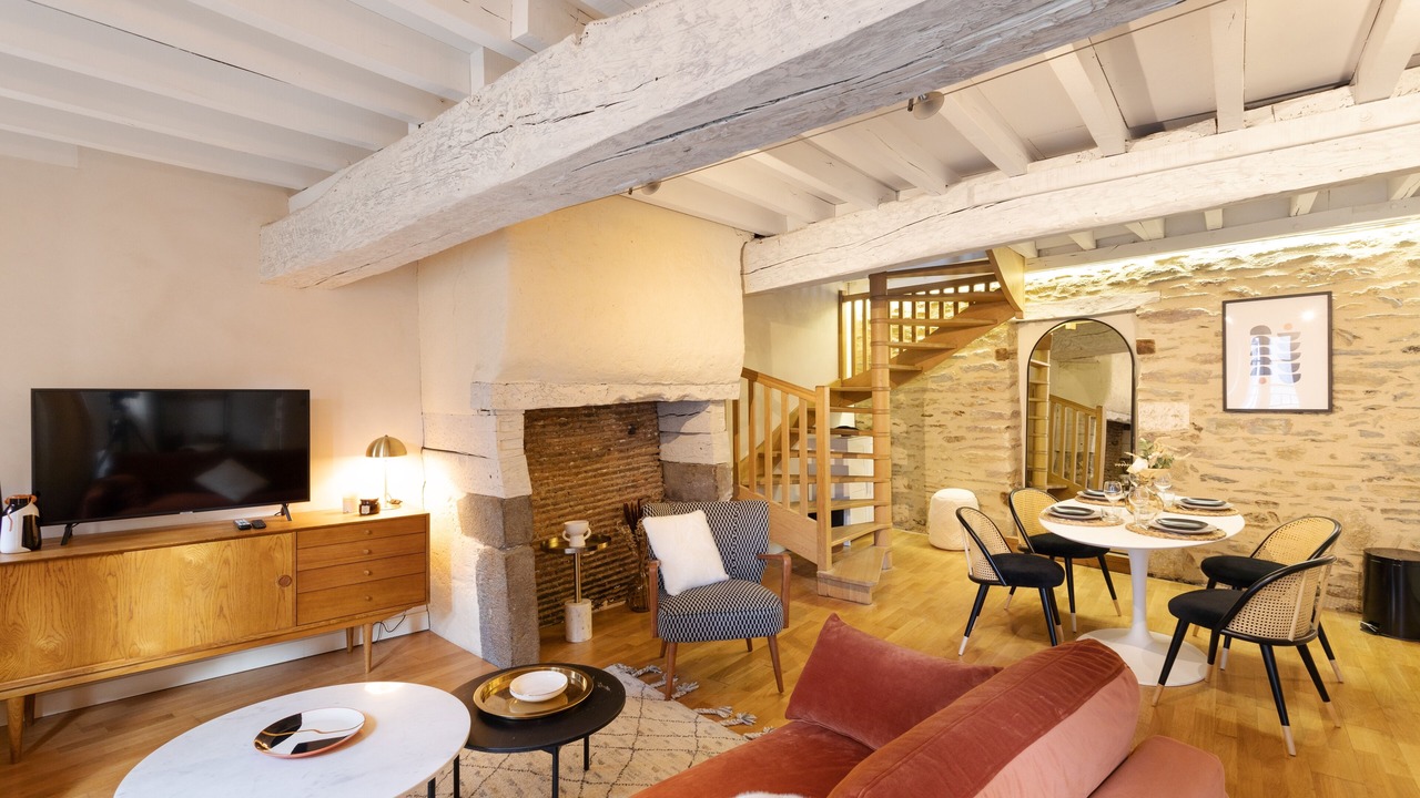 Photo of Livingroom in Centre