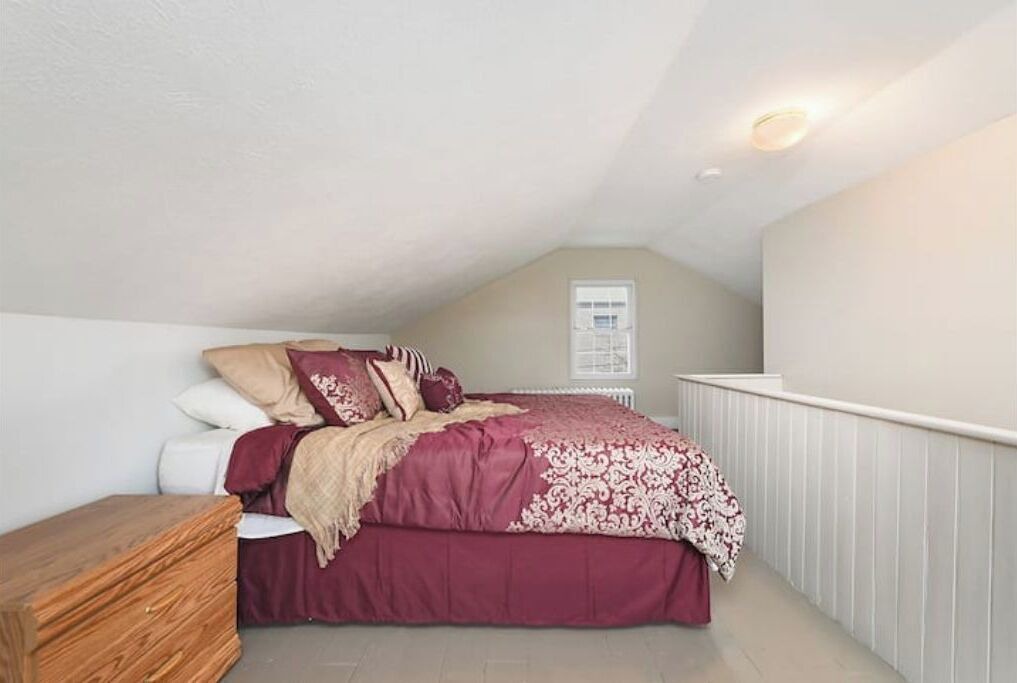 Photo of Bedroom in Mount Washington