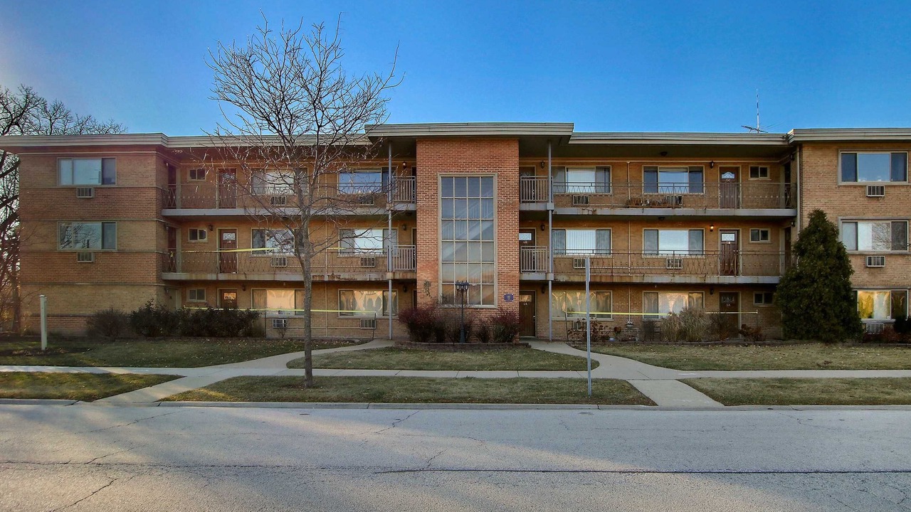 Photo of Outdoor in Arlington Heights