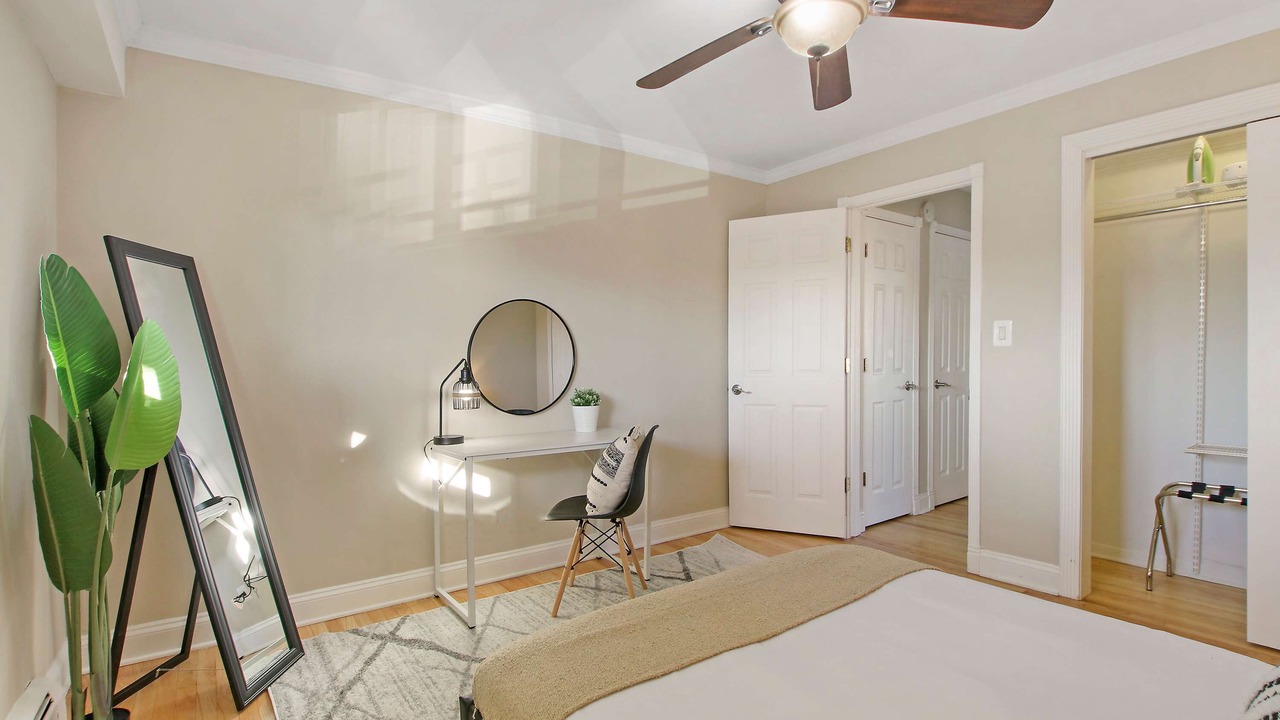 Photo of Bedroom in Arlington Heights
