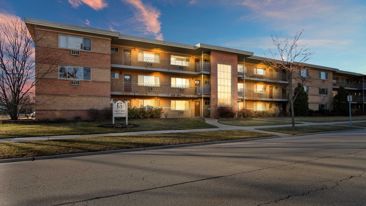 Photo of Outdoor in Arlington Heights