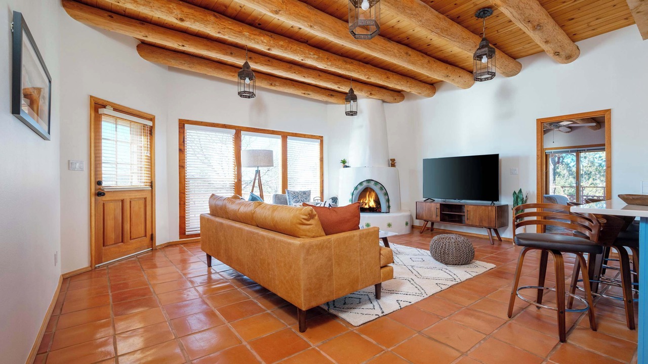 Photo of Livingroom in Eldorado at Santa Fe