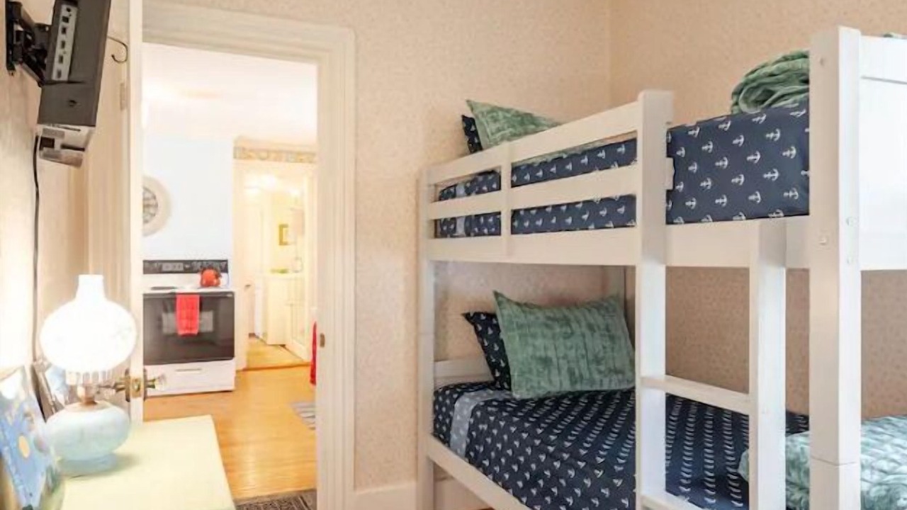 Photo of Bedroom in Waldoboro