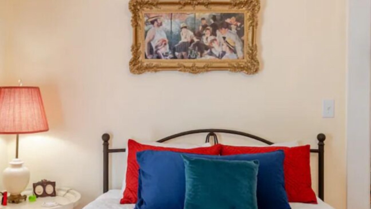 Photo of Bedroom in Waldoboro