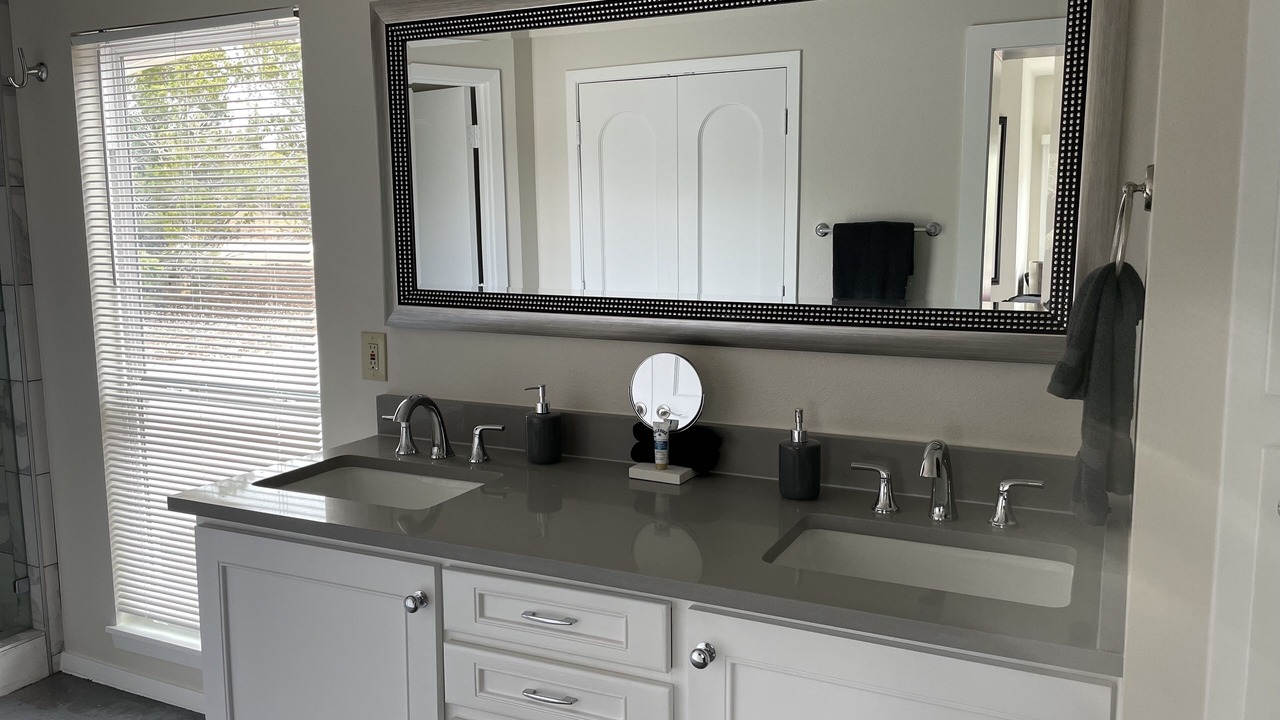 Photo of Bathroom in Blanco