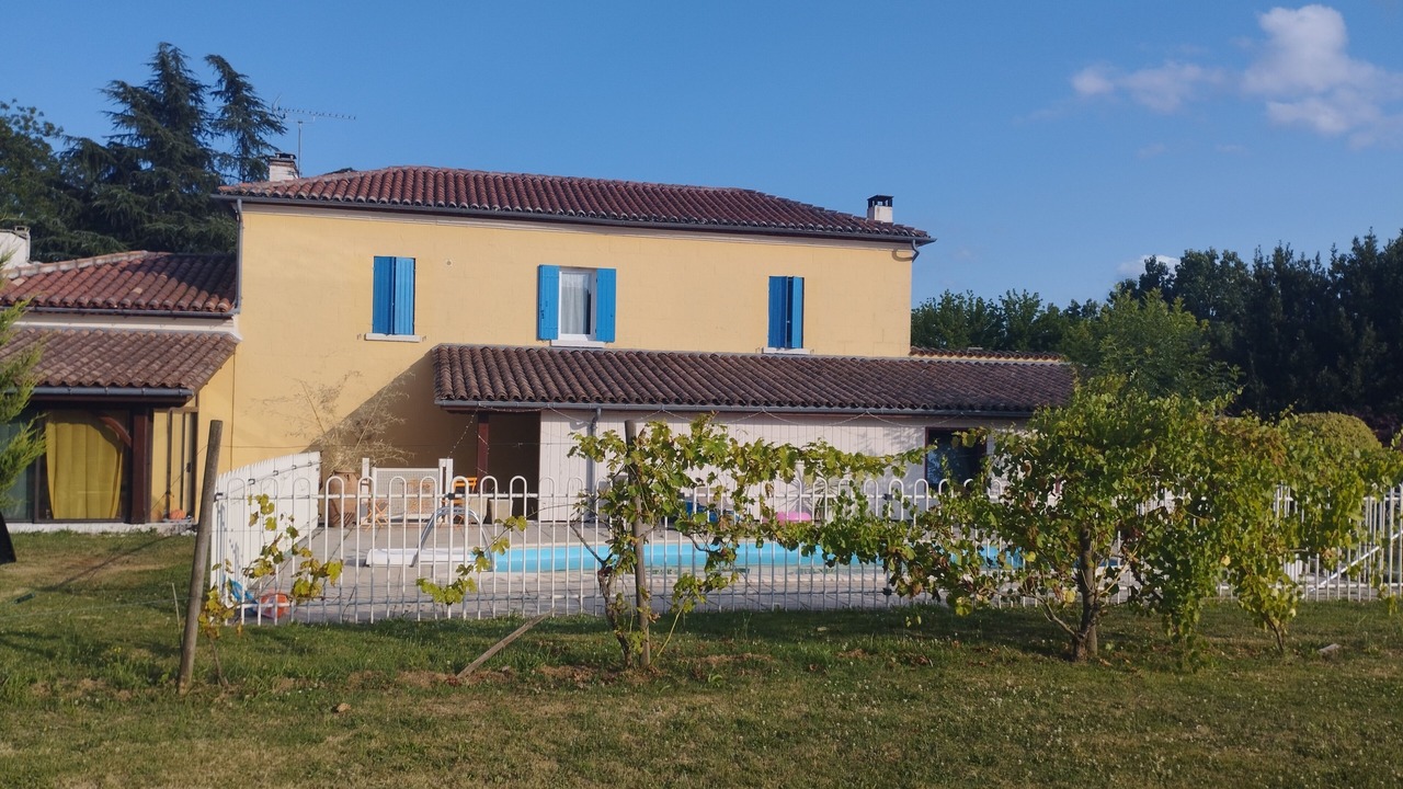 Photo of Outdoor in Saint-Aigulin