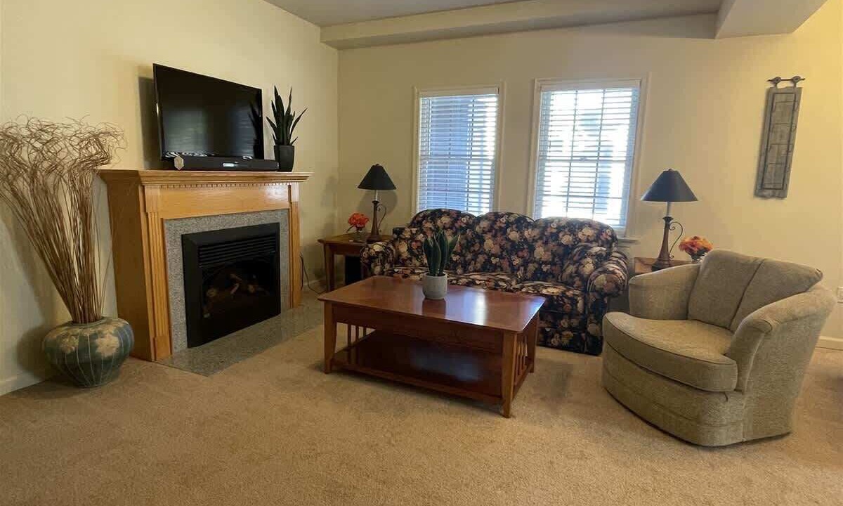 Photo of Livingroom in Mercersburg