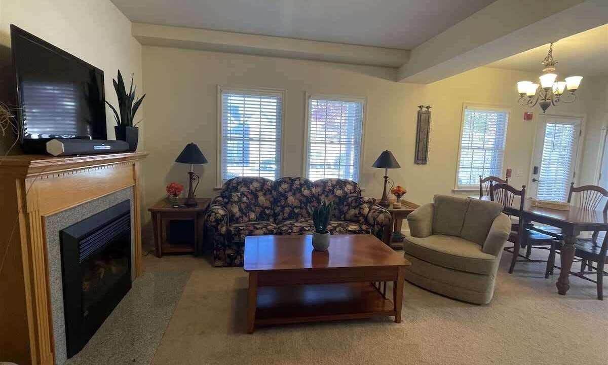 Photo of Livingroom in Mercersburg