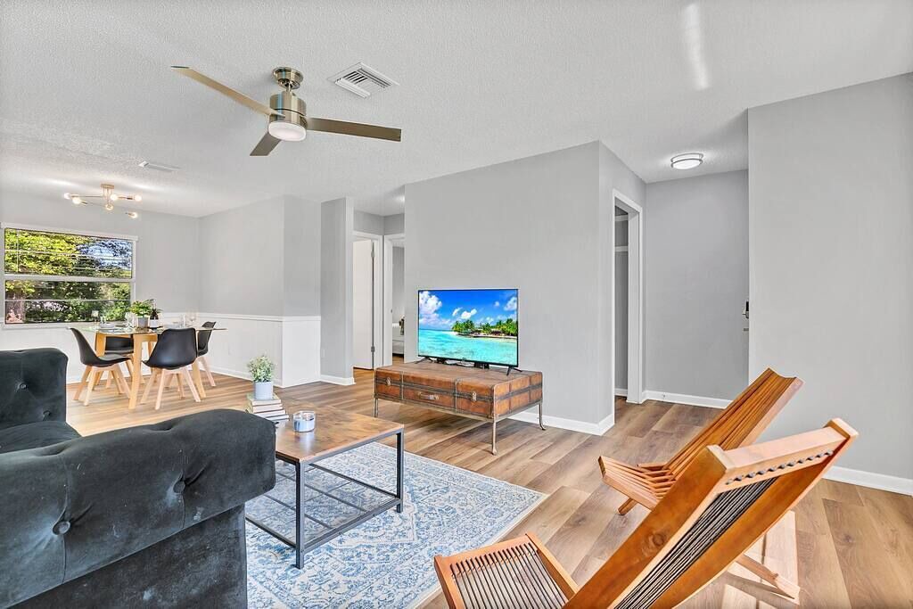 Photo of Livingroom in Orange City