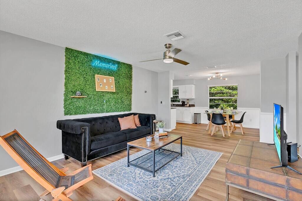Photo of Livingroom in Orange City