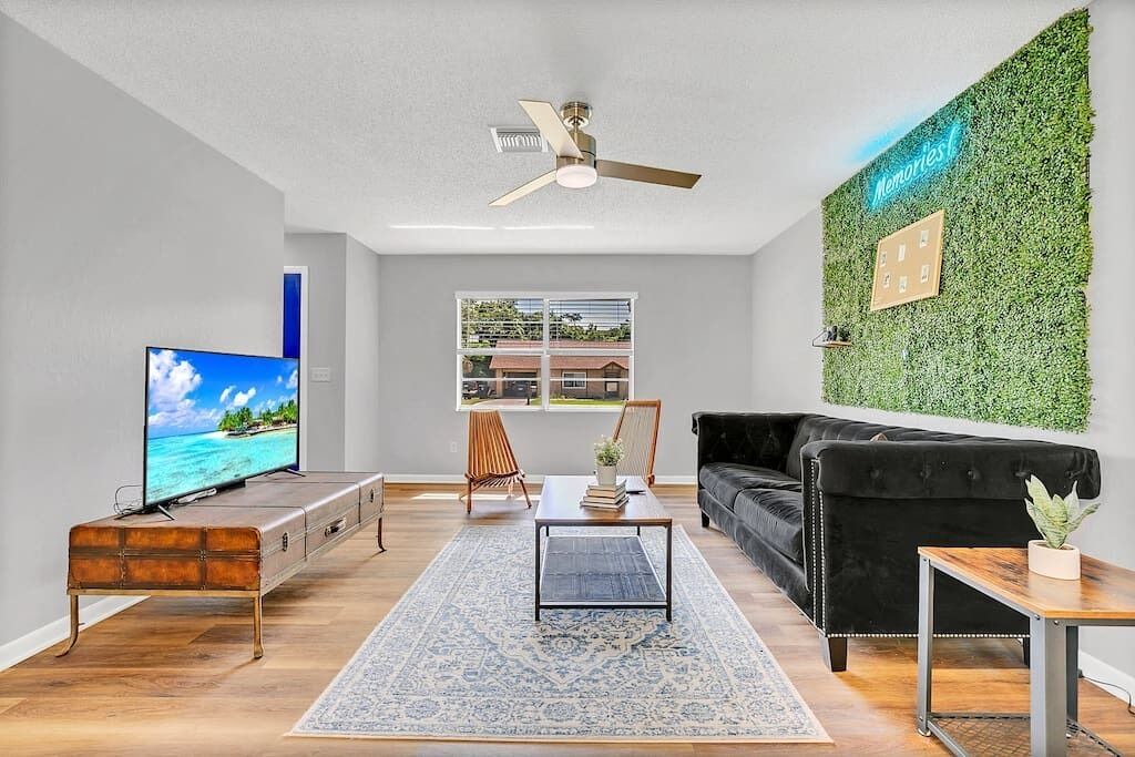 Photo of Livingroom in Orange City