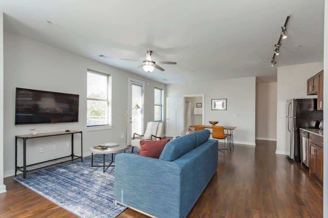 Photo of Livingroom in Music Row