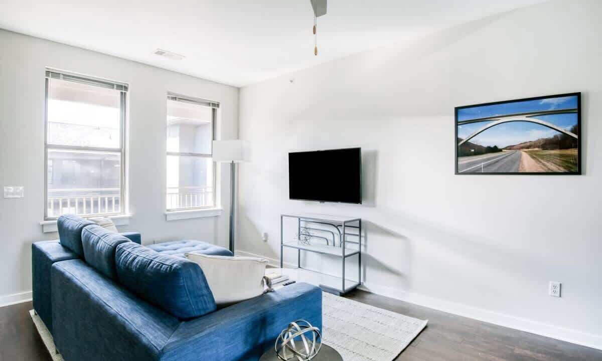 Photo of Bedroom in Music Row