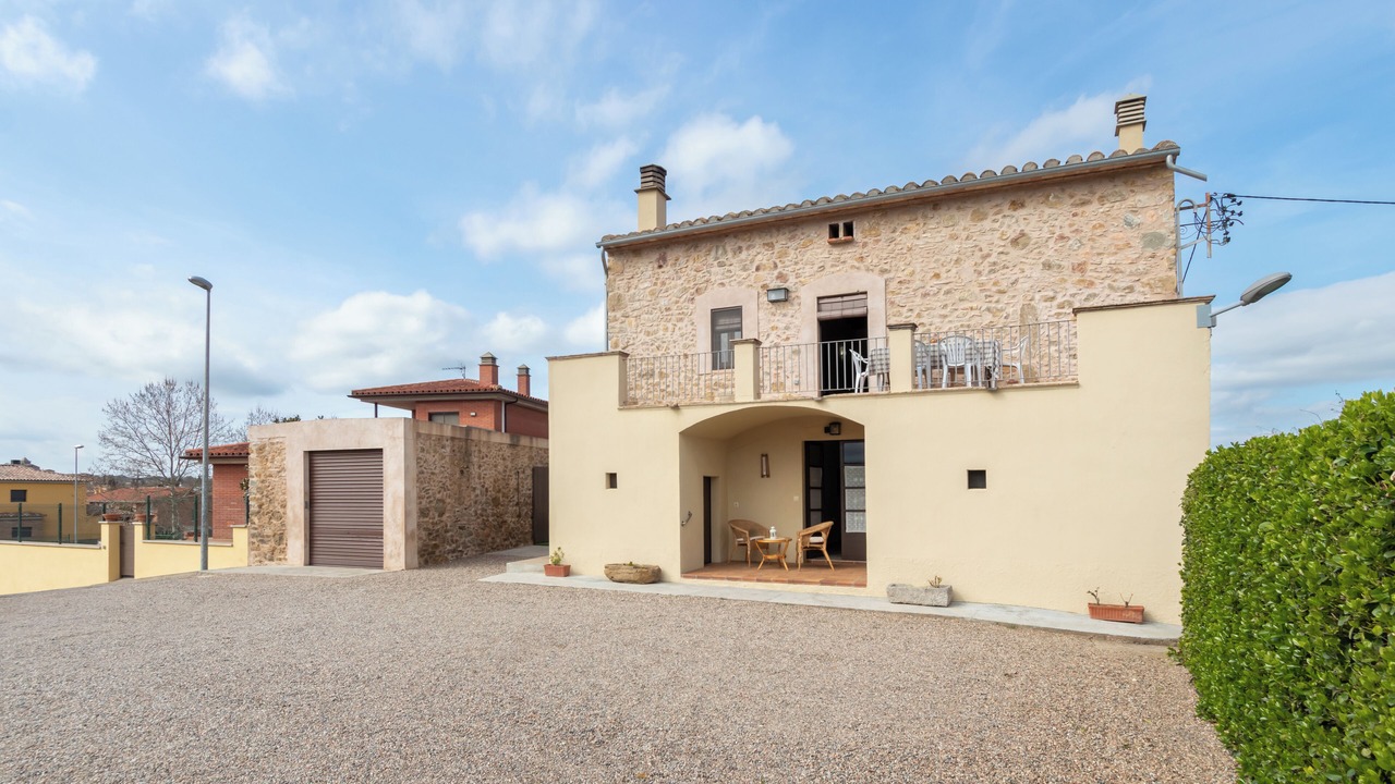 Photo of Outdoor in Sant Jordi Desvalls