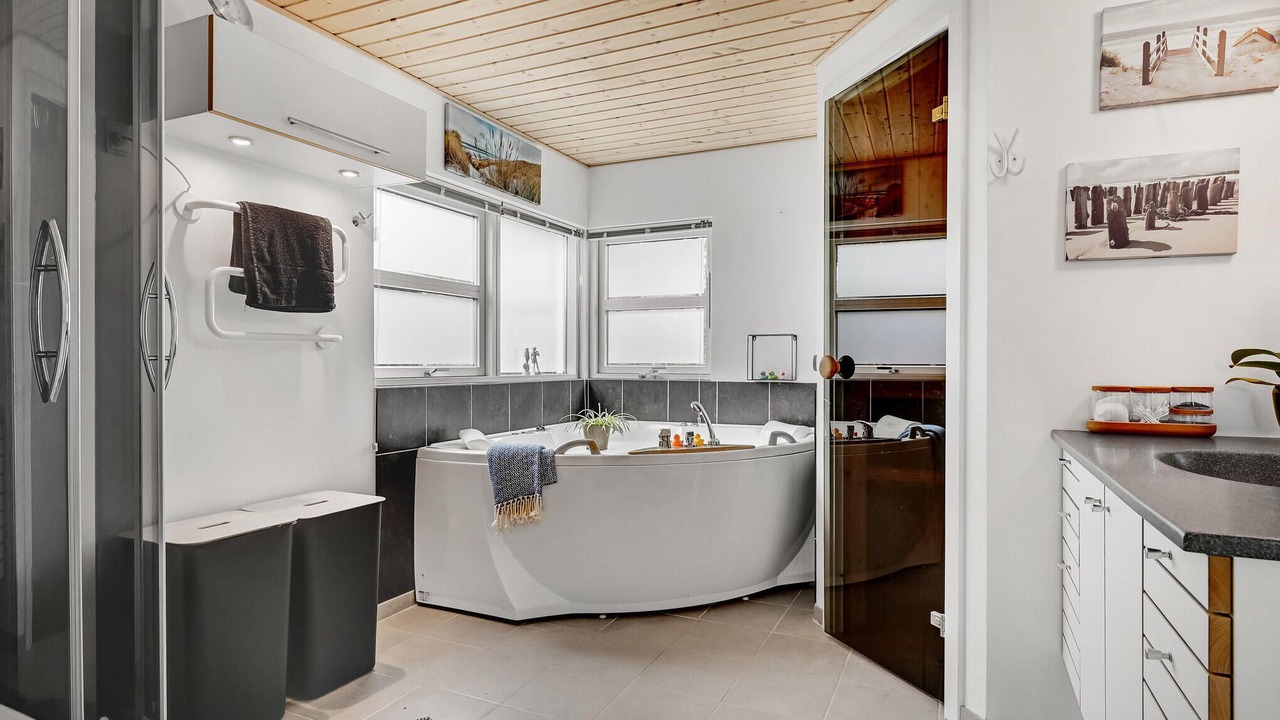 Photo of Bathroom in Øksenmølle
