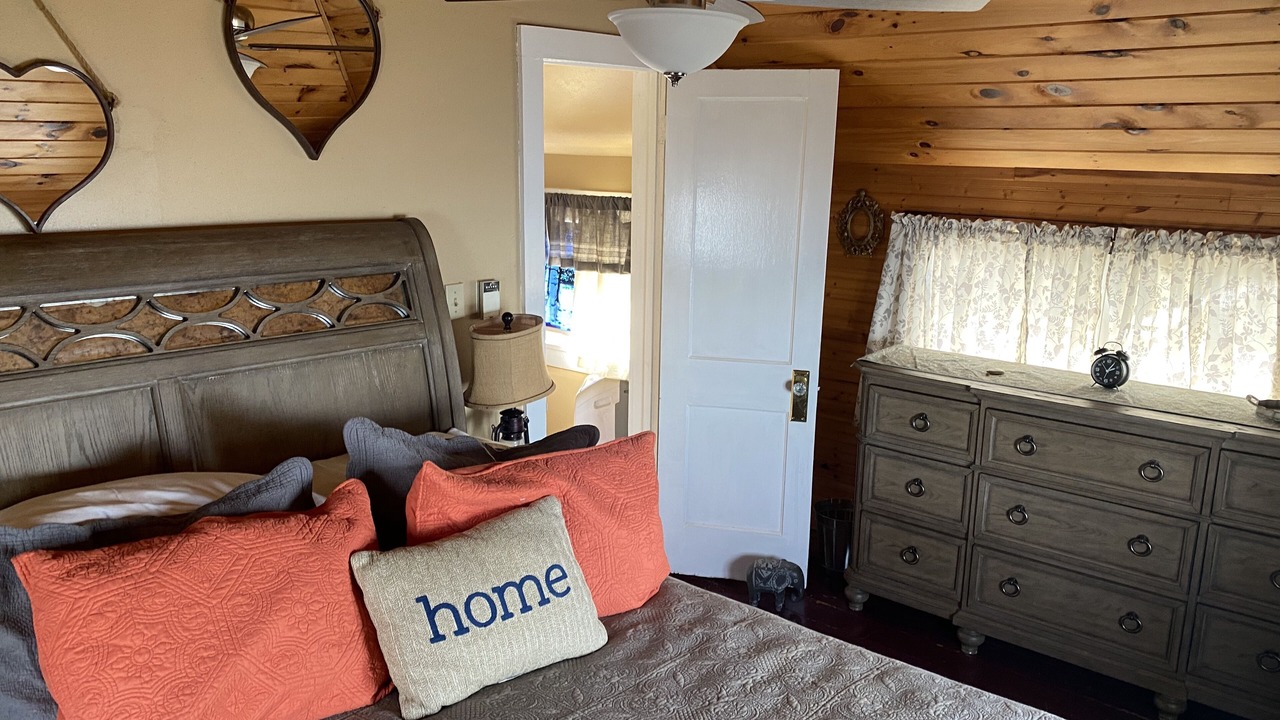 Photo of Bedroom in Henderson Harbor