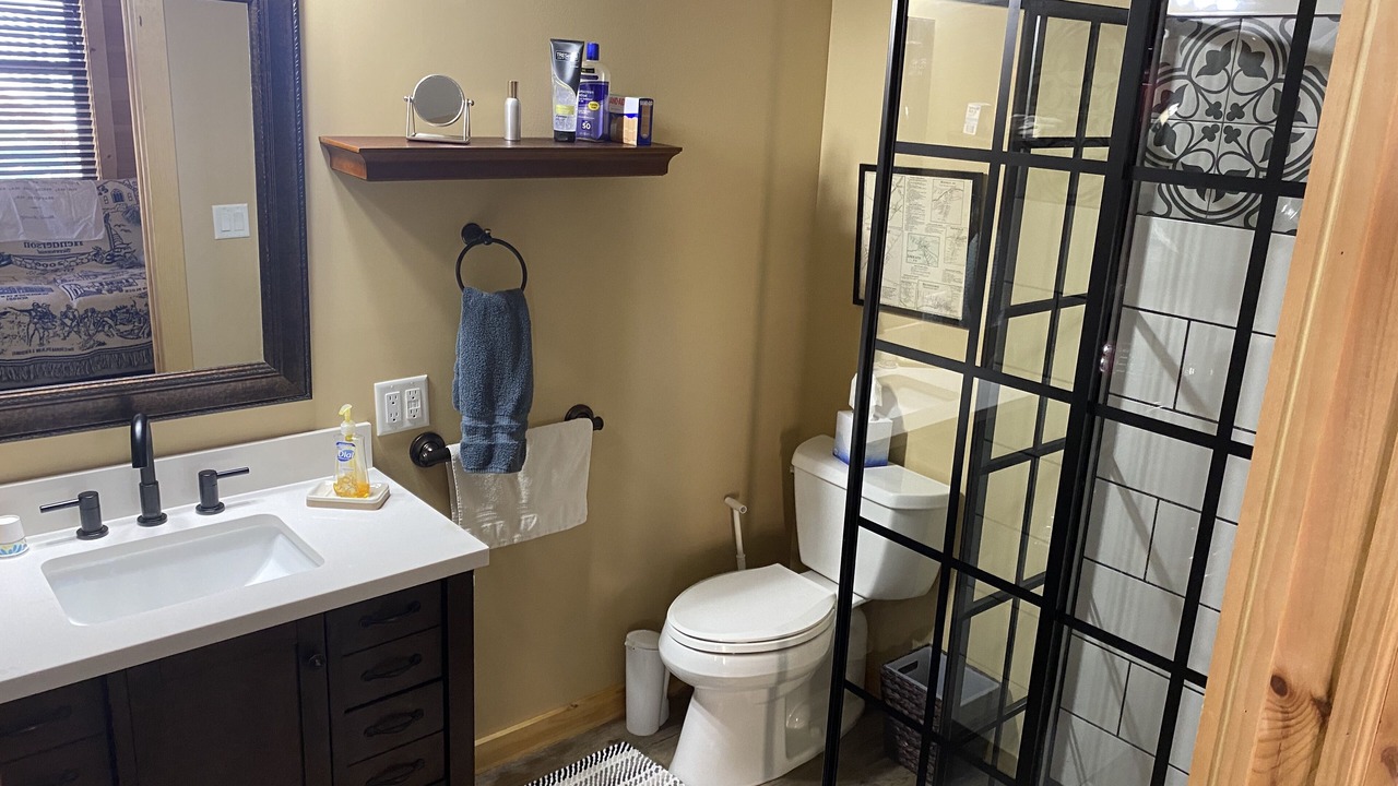 Photo of Bathroom in Henderson Harbor