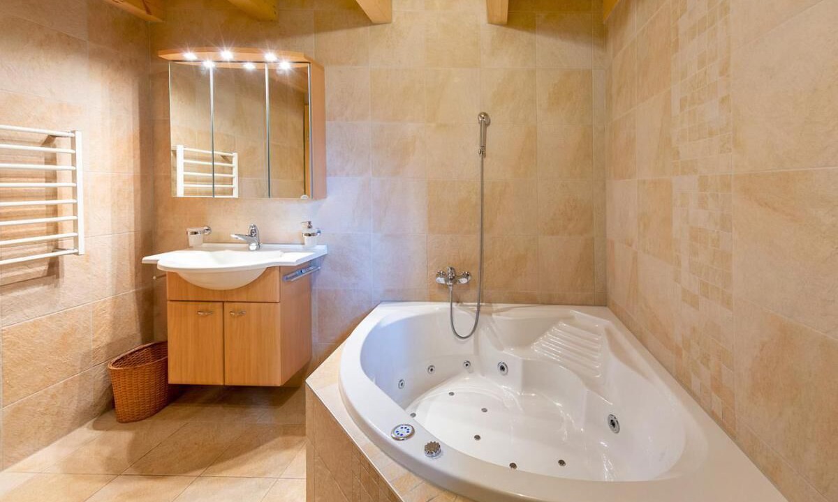 Photo of Bathroom in Heremence