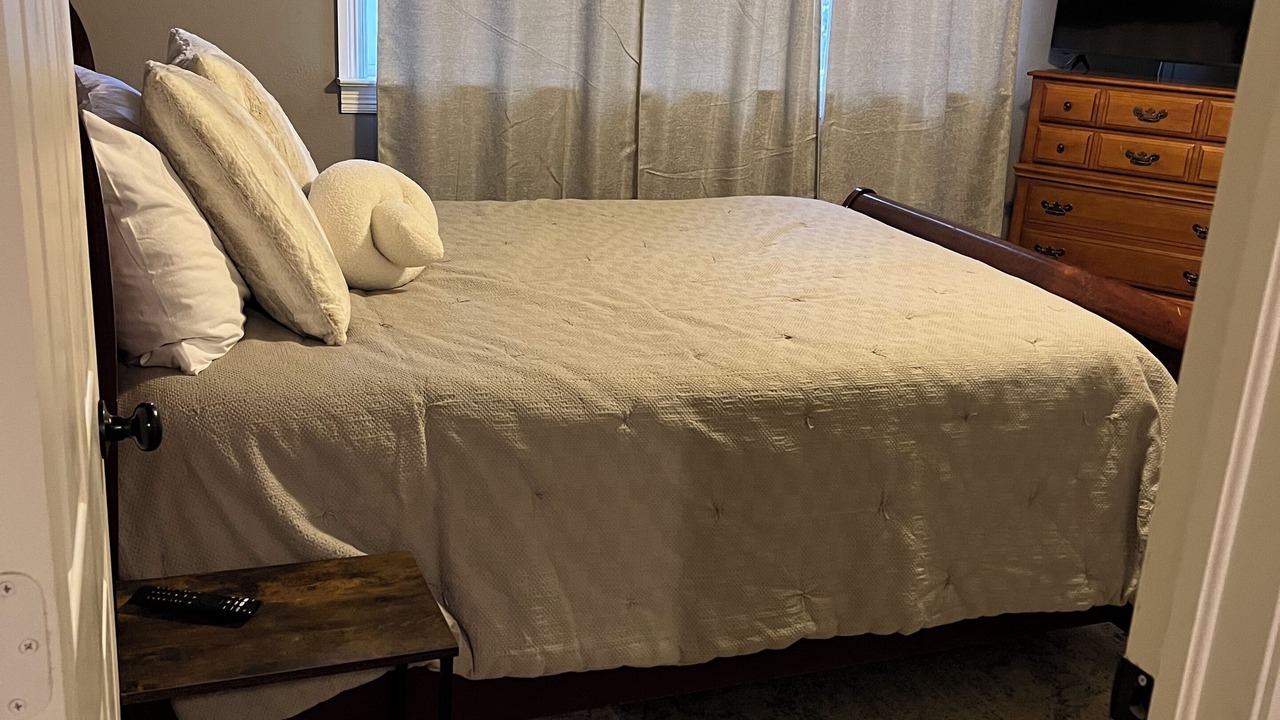 Photo of Bedroom in Pryor