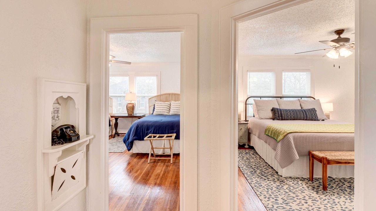 Photo of Bedroom in Austin Ave.