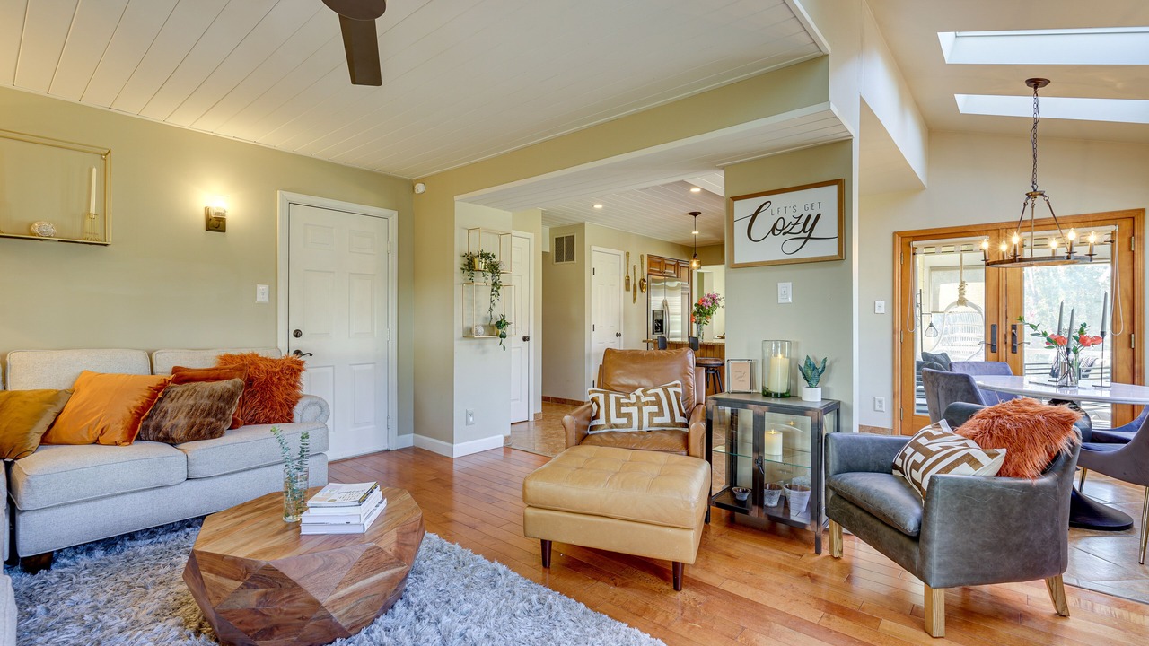 Photo of Livingroom in Lumberton