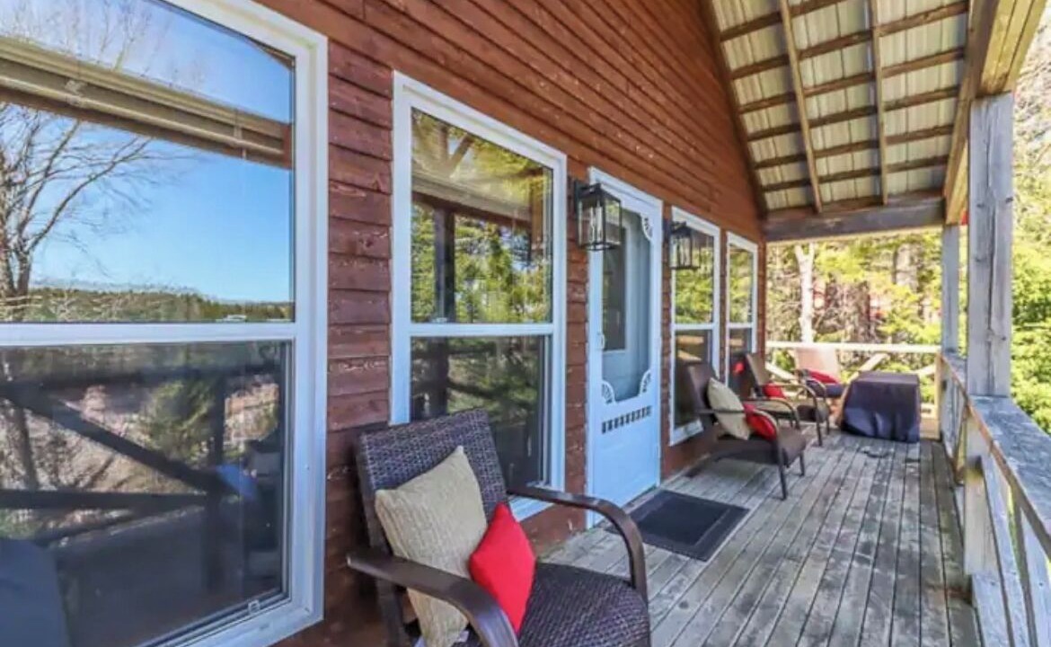Photo of Patio Balcony in St. Martins