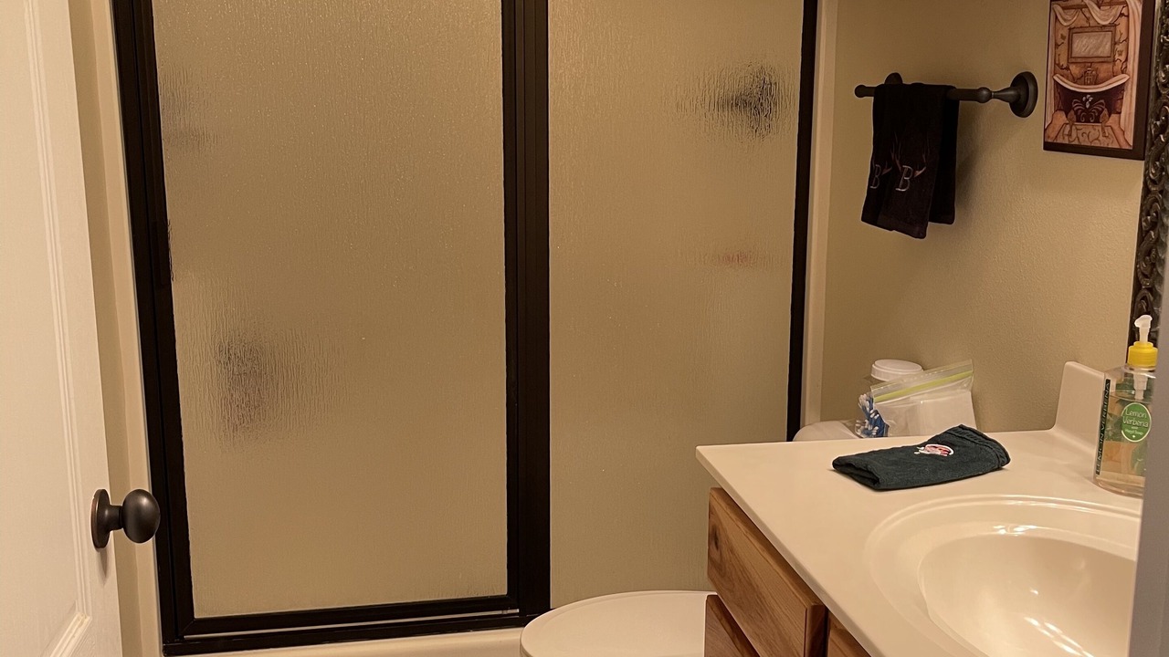 Photo of Bathroom in Lamar County